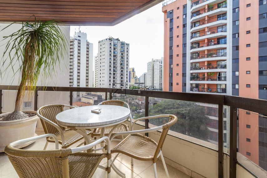 Apartamento - Moema SP