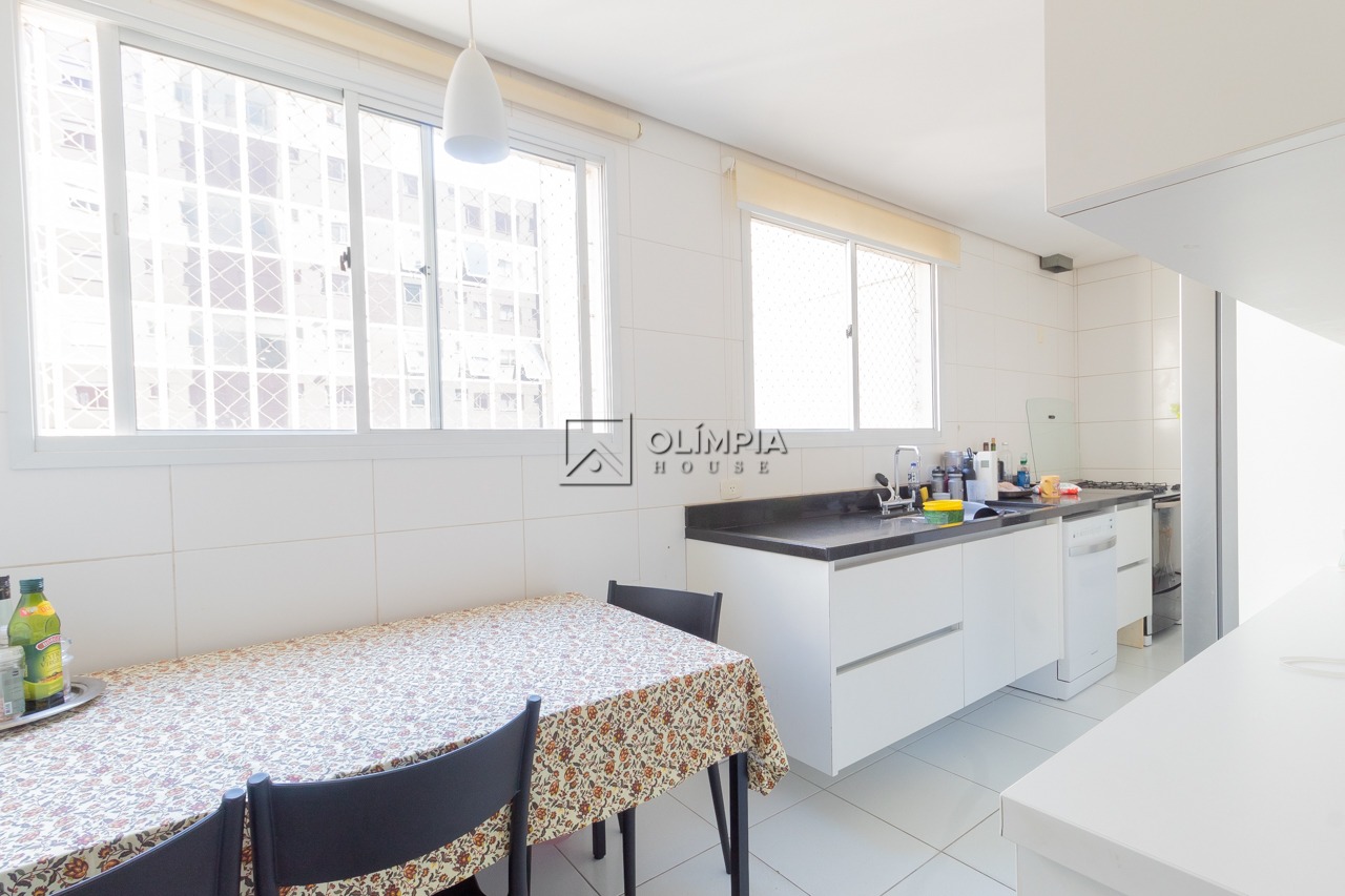 Apartamento - Vila Olímpia SP