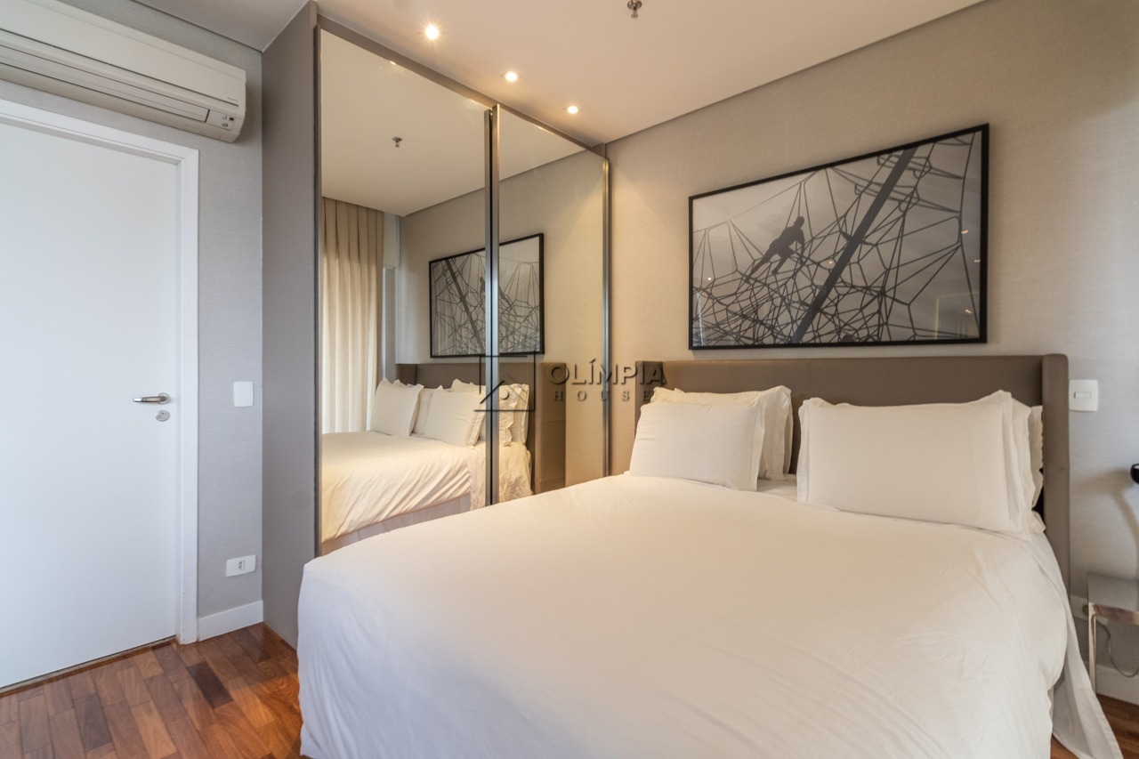 Apartamento - Vila Olímpia SP