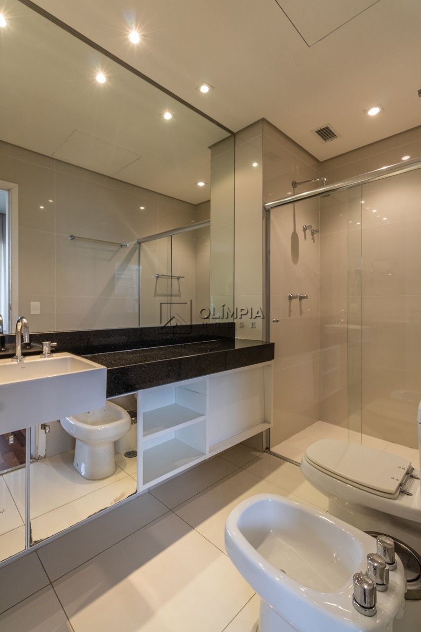 Apartamento - Vila Olímpia SP