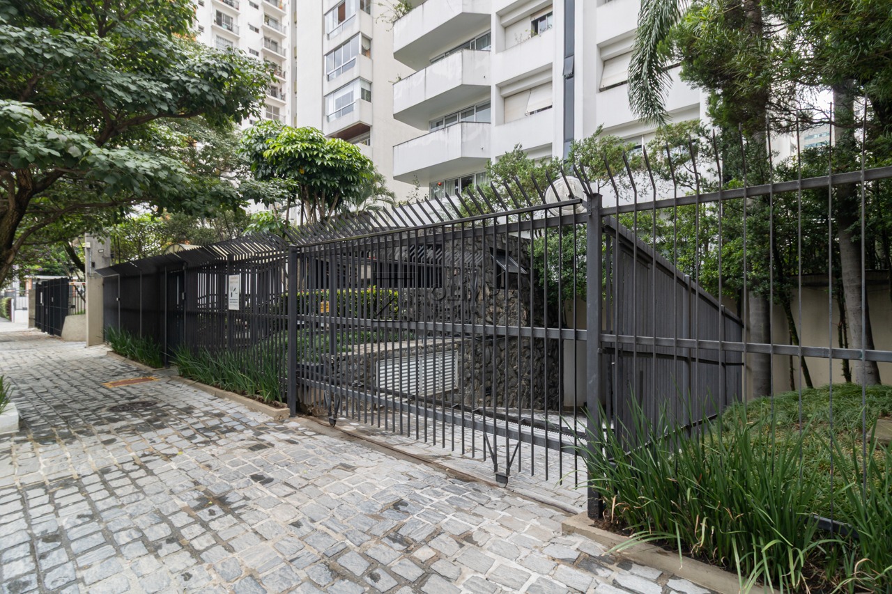 Apartamento – Moema