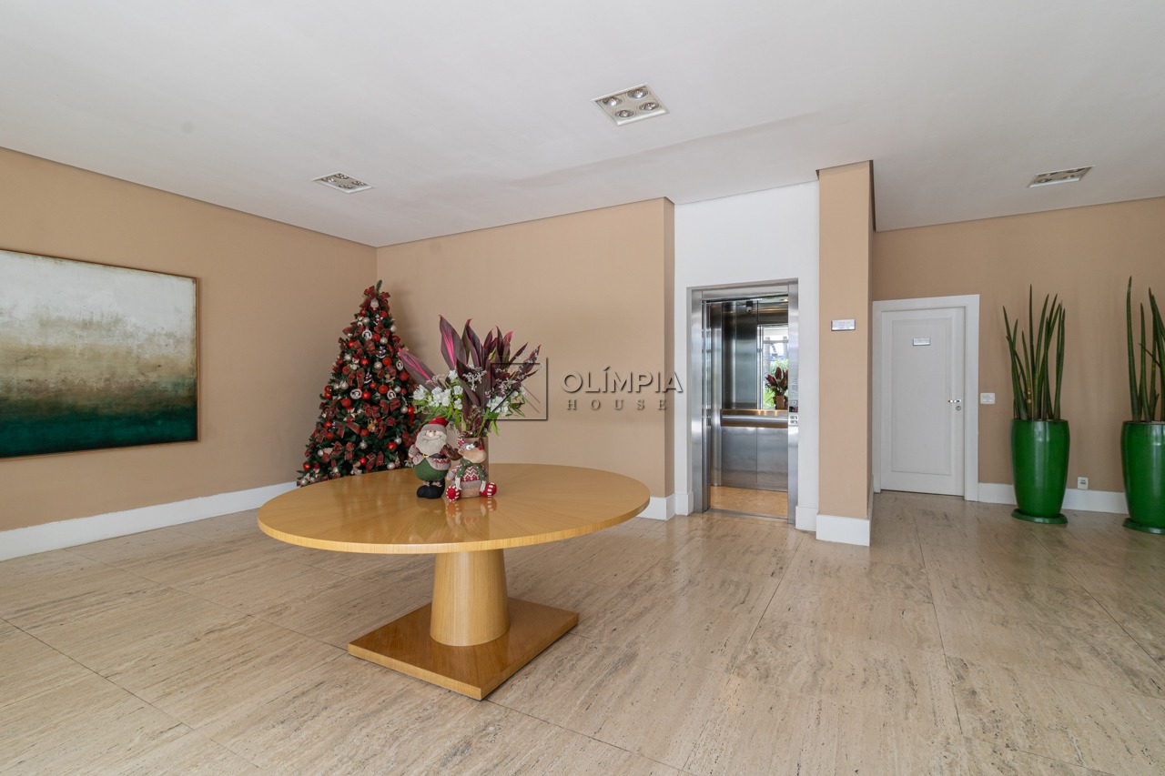 Apartamento - Vila Olímpia SP