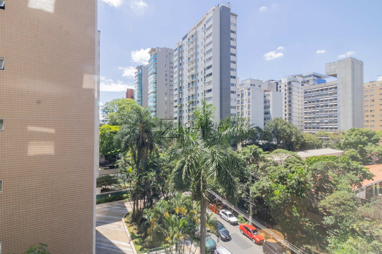 Apartamento - Itaim Bibi SP