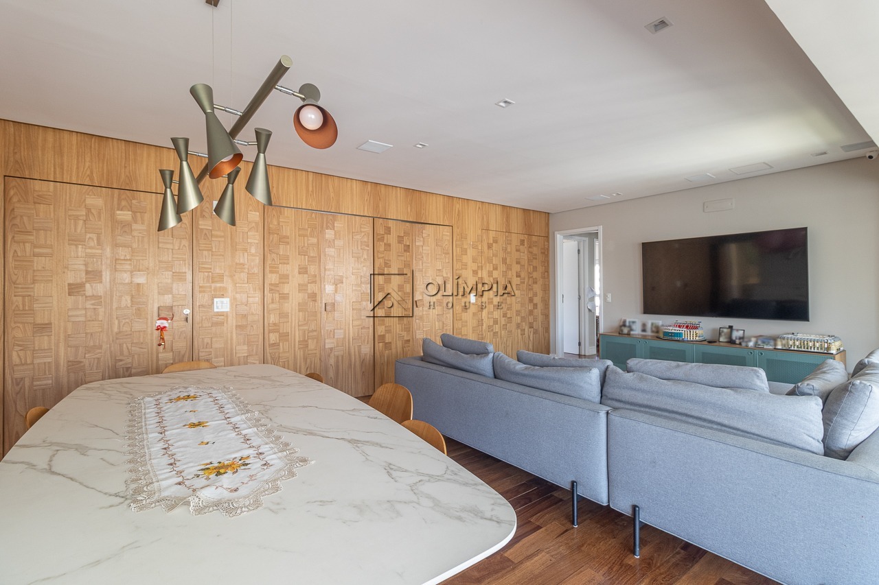 Apartamento - Moema SP
