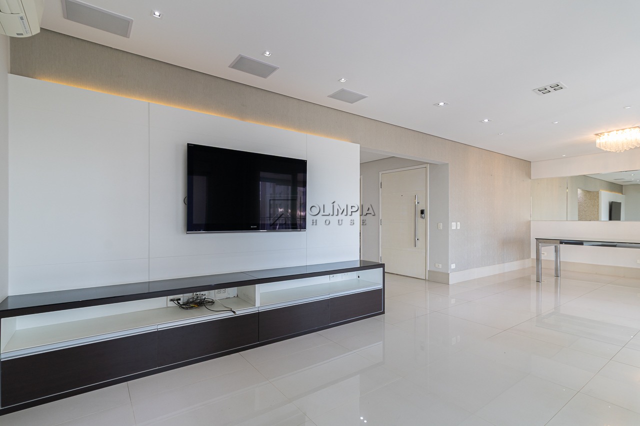 Apartamento - Vila Olímpia SP