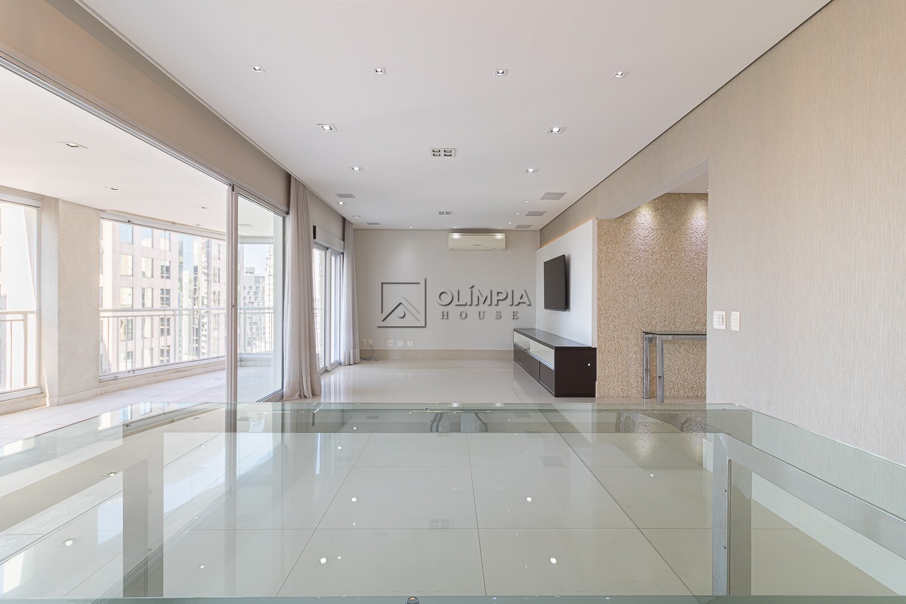 Apartamento - Vila Olímpia SP