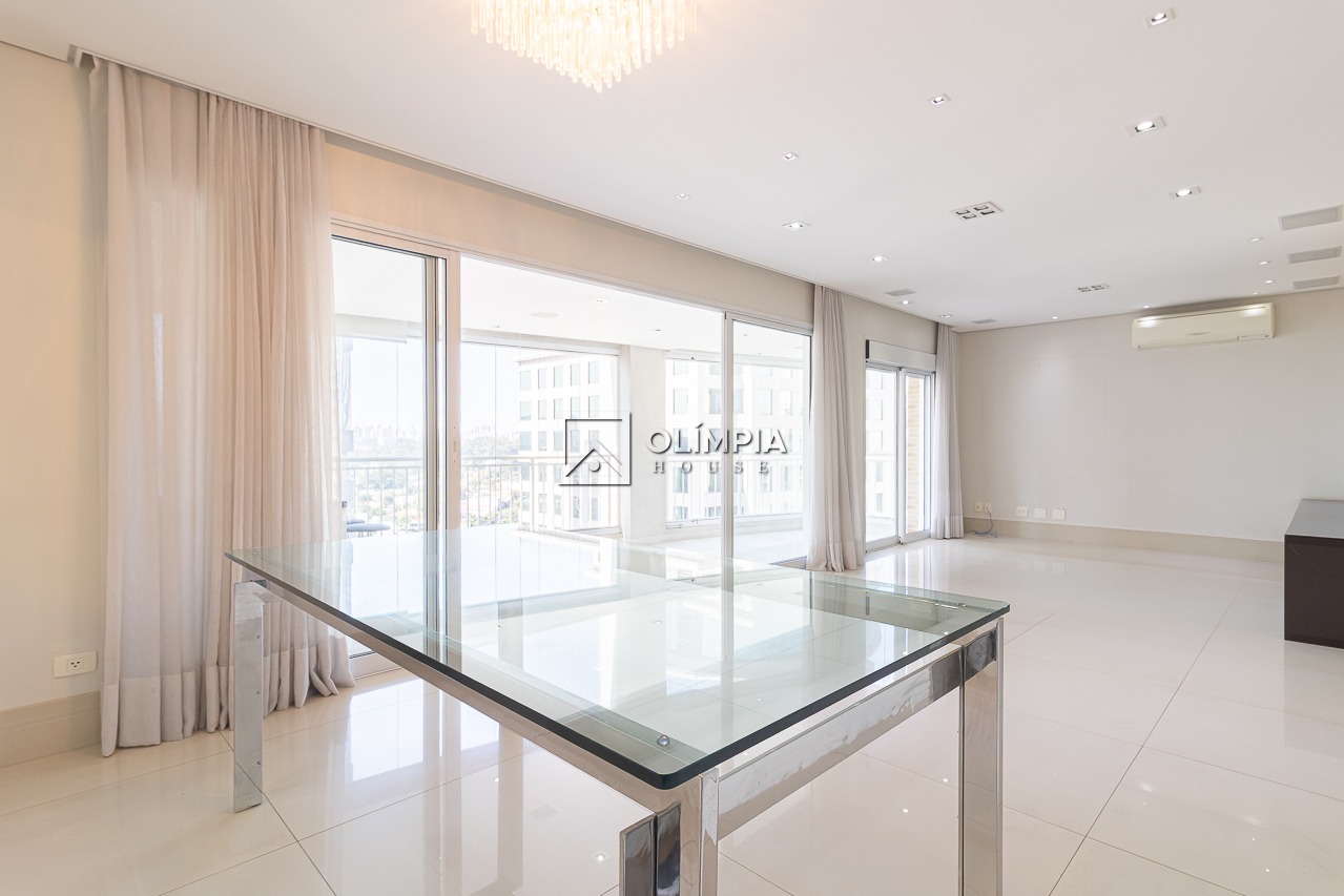 Apartamento - Vila Olímpia SP