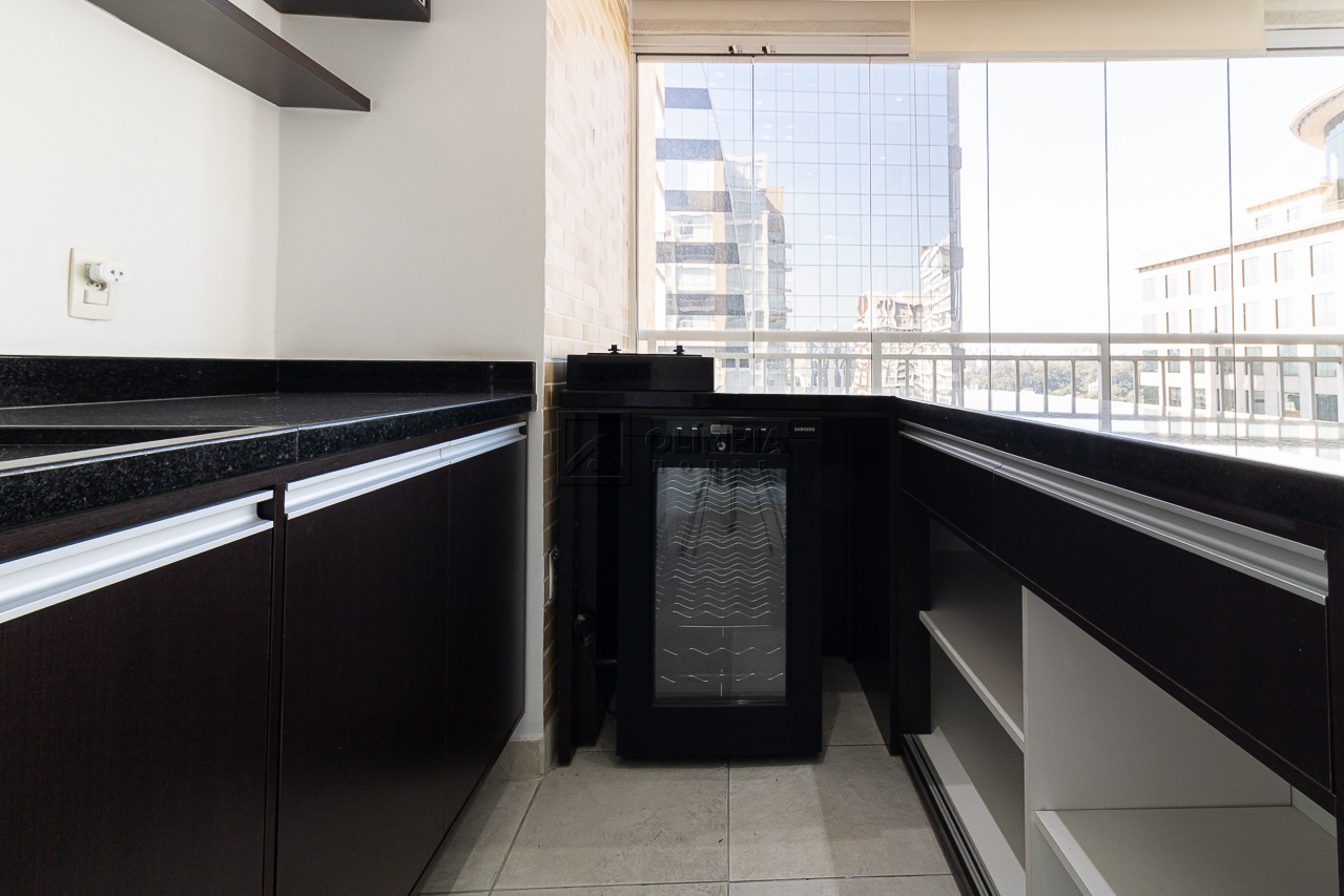 Apartamento - Vila Olímpia SP