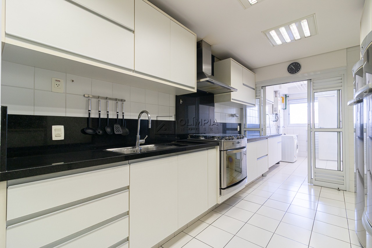 Apartamento - Vila Olímpia SP