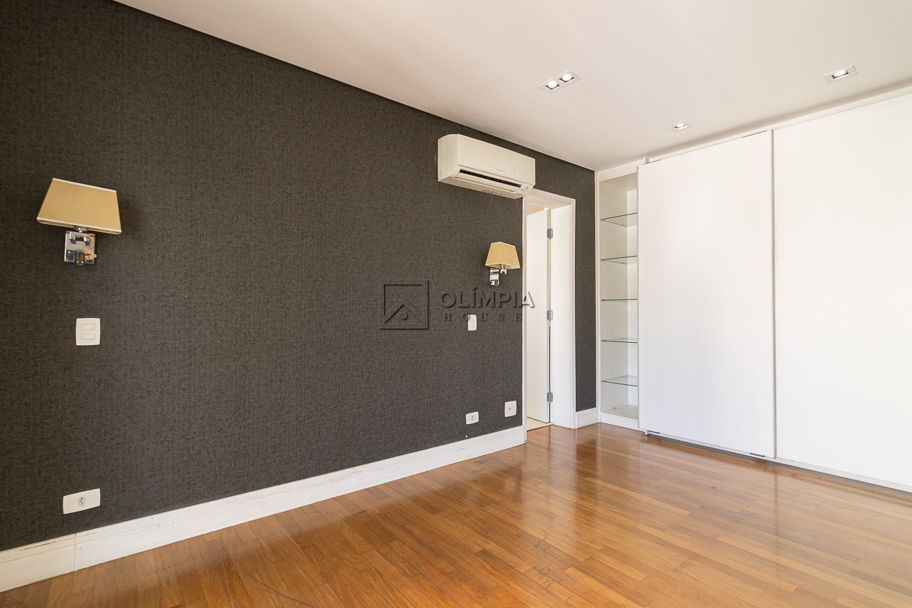 Apartamento - Vila Olímpia SP