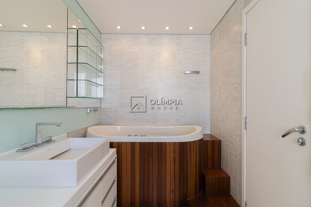 Apartamento - Vila Olímpia SP