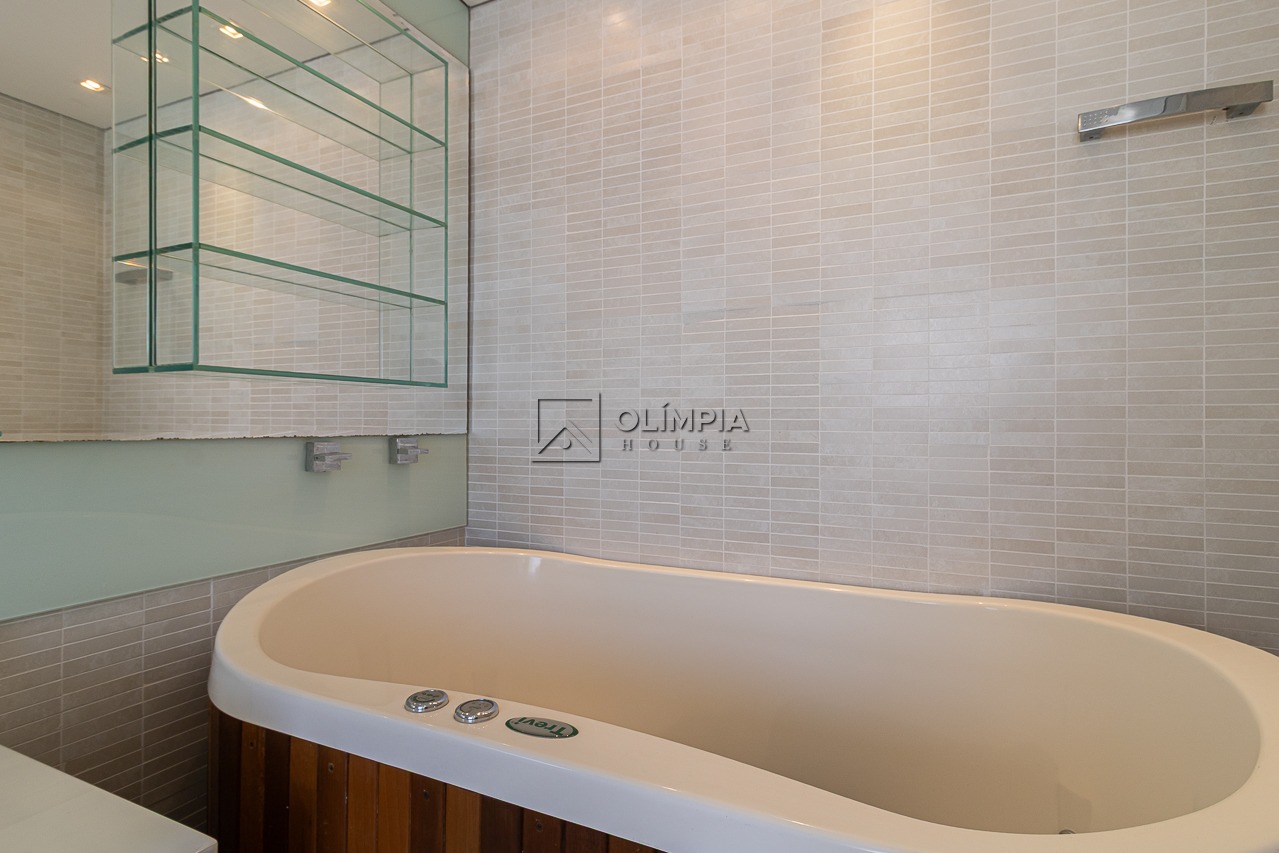 Apartamento - Vila Olímpia SP