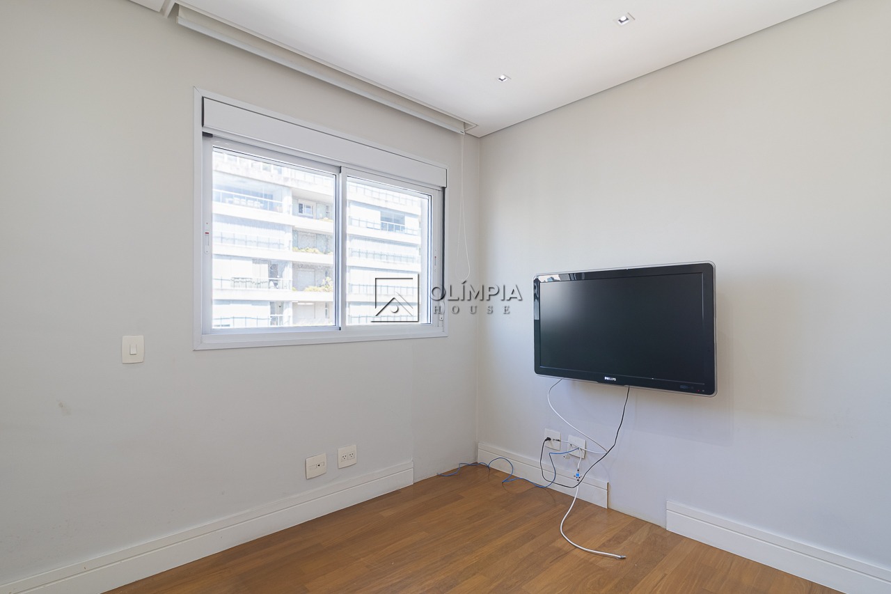 Apartamento - Vila Olímpia SP