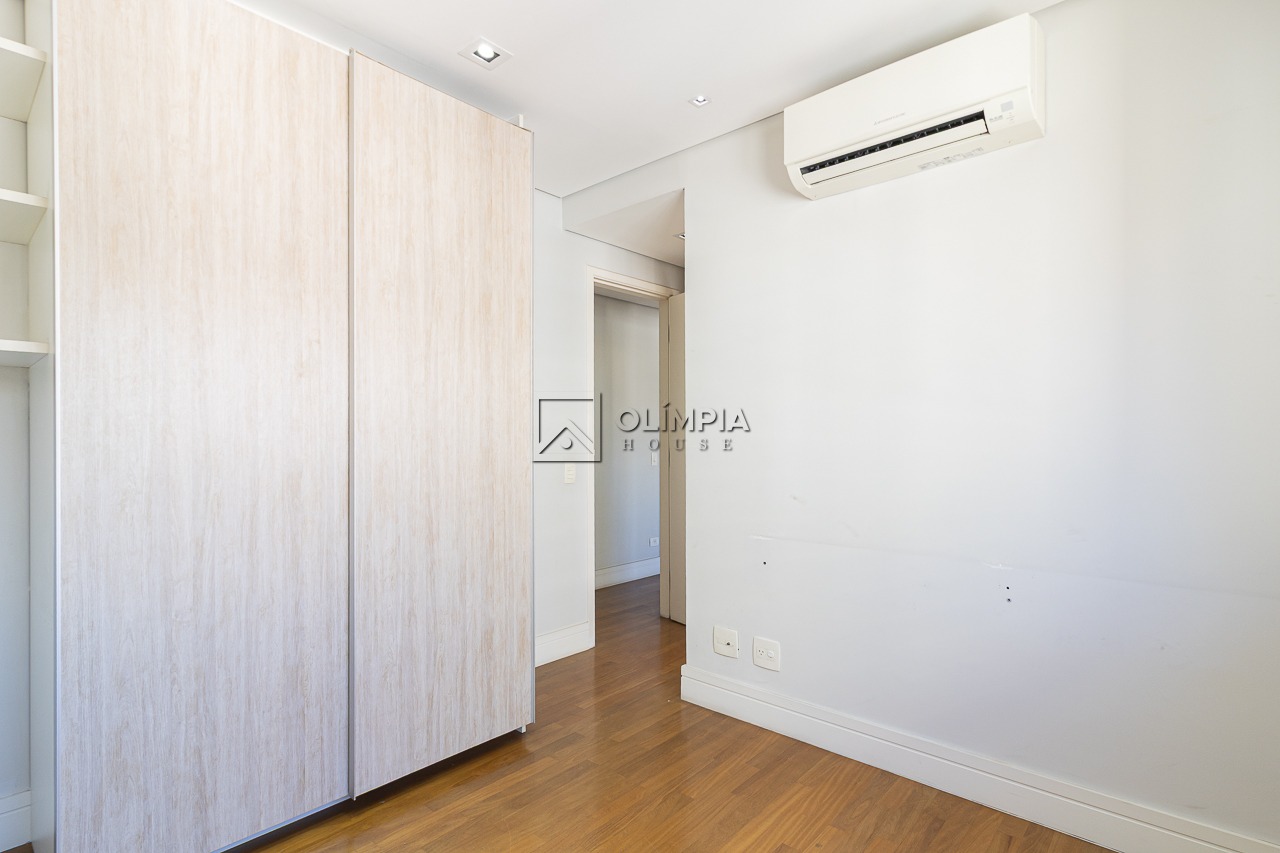 Apartamento - Vila Olímpia SP