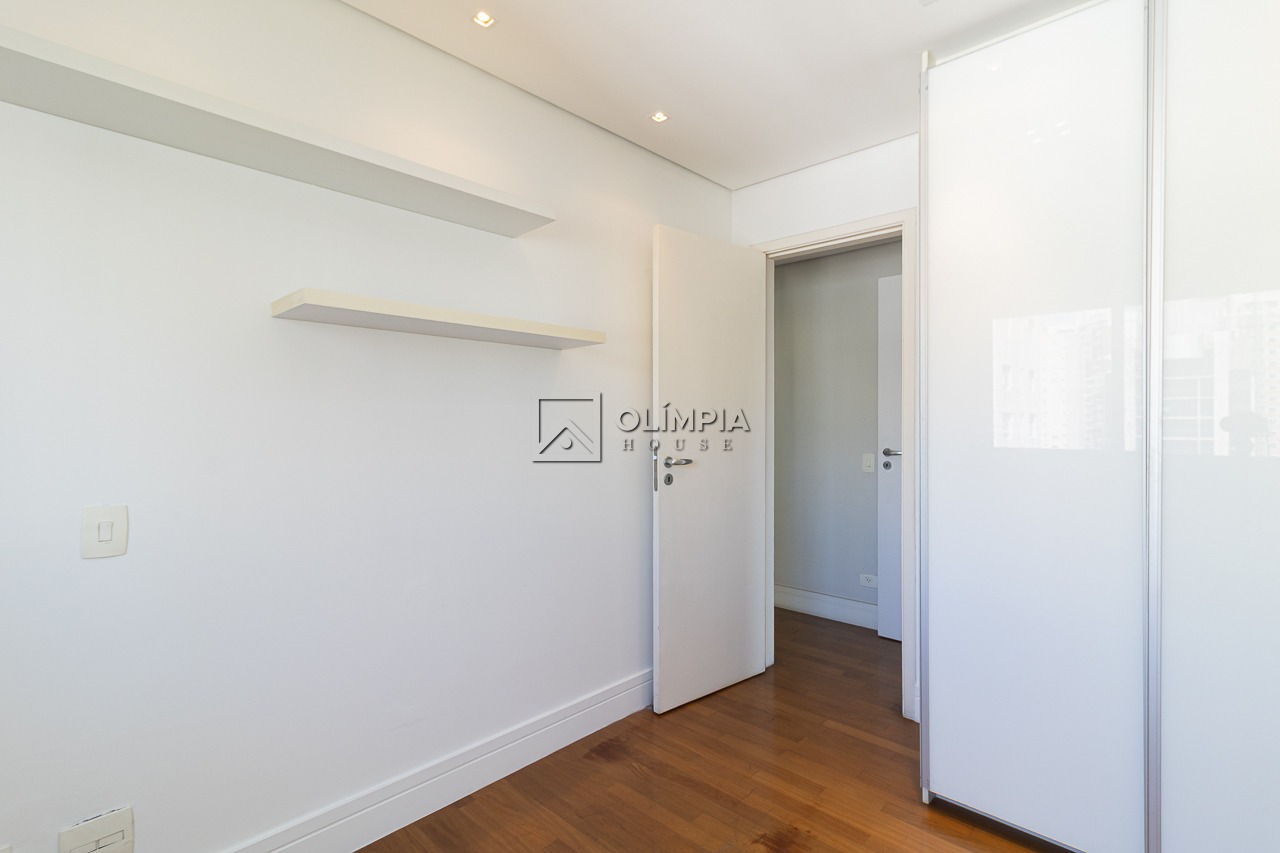Apartamento - Vila Olímpia SP